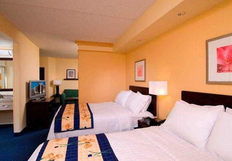 สปริงฮิลล์ สวีท นอร์ฟอล์ค โอลด์ ดอมิเนียน ยูนิเวอร์ซิตี้ Hotel นอร์ฟอล์ก ภายนอก รูปภาพ